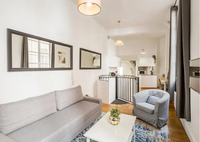 Cozy Apartment - Louvre - Clery